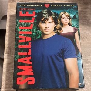 Smallville Season 4 DVD Set